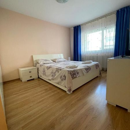 Apartamento Cerna Apartament Braşov Exterior foto